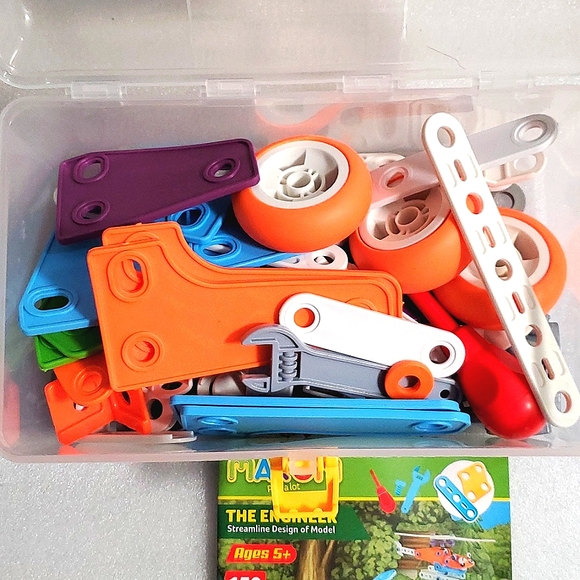 STEM Build & Play 5 Models to Build Educational Toy - Picture 8 of 9